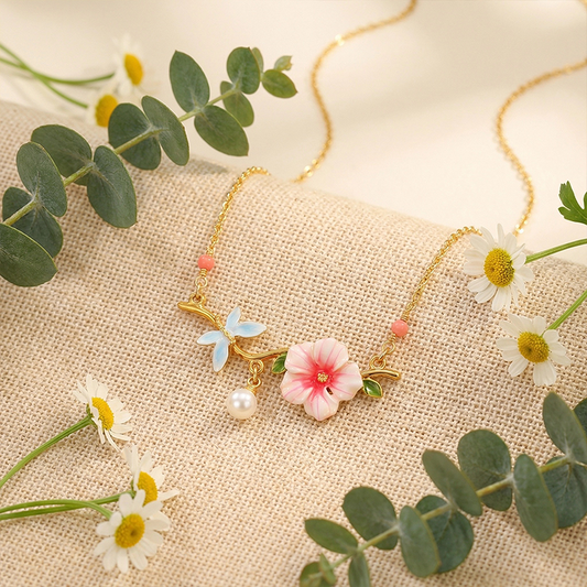 Hibiscus Necklace