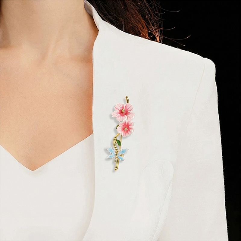 Hibiscus Brooch