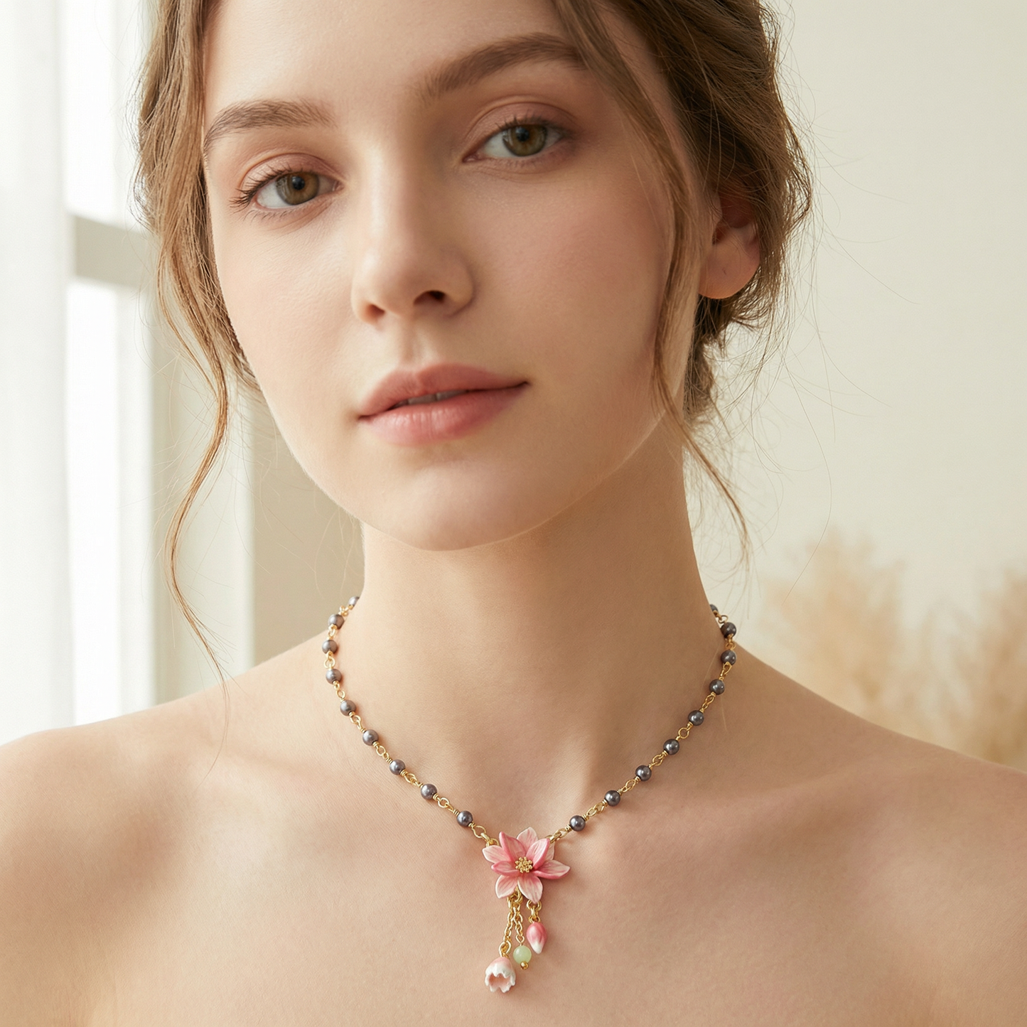 Magnolia Necklace