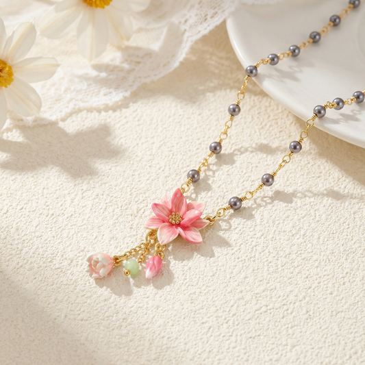 Magnolia Necklace